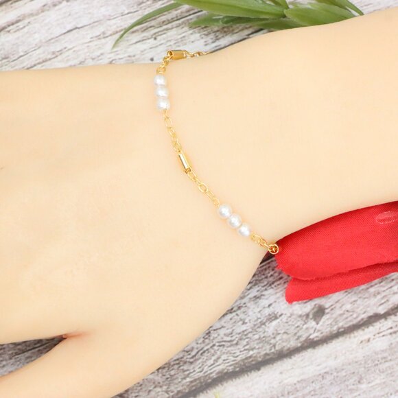 "Trendy Bracelet for Girls & Women – Cute, Adjustable & Gift-Ready | MLCRC1155 - Picture 8 of 10